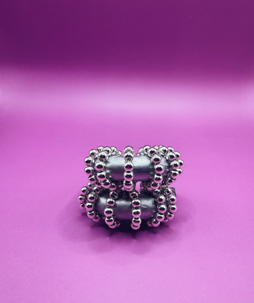 Image of Beaded chunky hoop