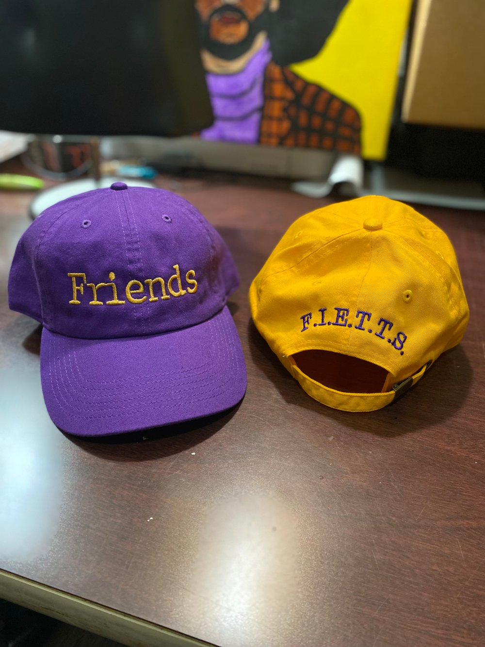 Friends Bucket 