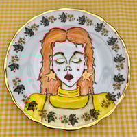 Isadora - Decorative Plate