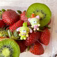 Image 1 of apple kitty & pear doggie