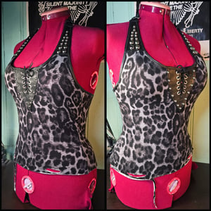 Image of Leopard top with studs M/L