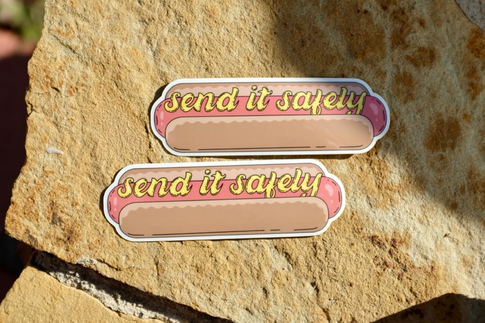 Hot Dawgin Slaps (FREE US SHIPPN)
