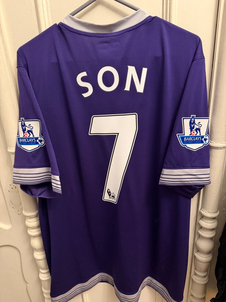 Image of PRE ORDER: Tottenham Hotspur “SON 7” 2015/16 Third Shirt + PL patches (XL)