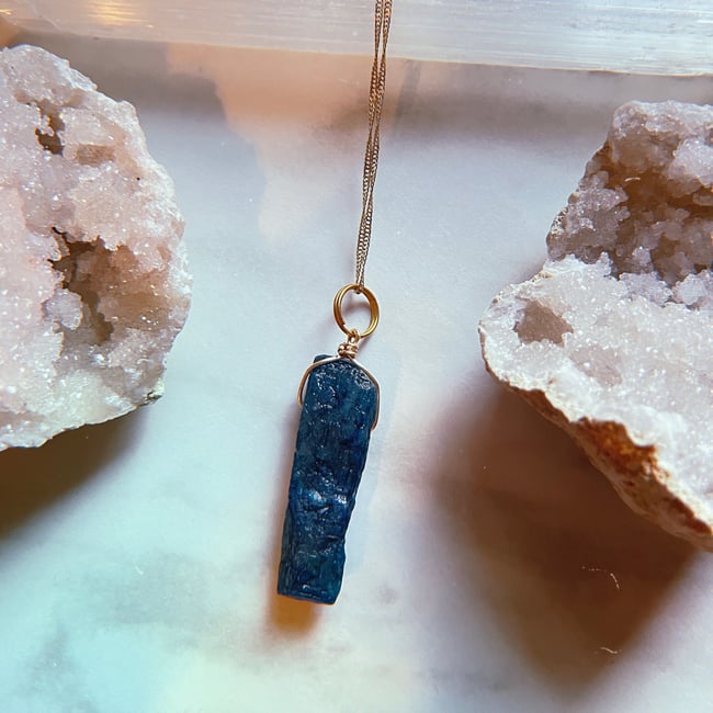 Kyanite 
