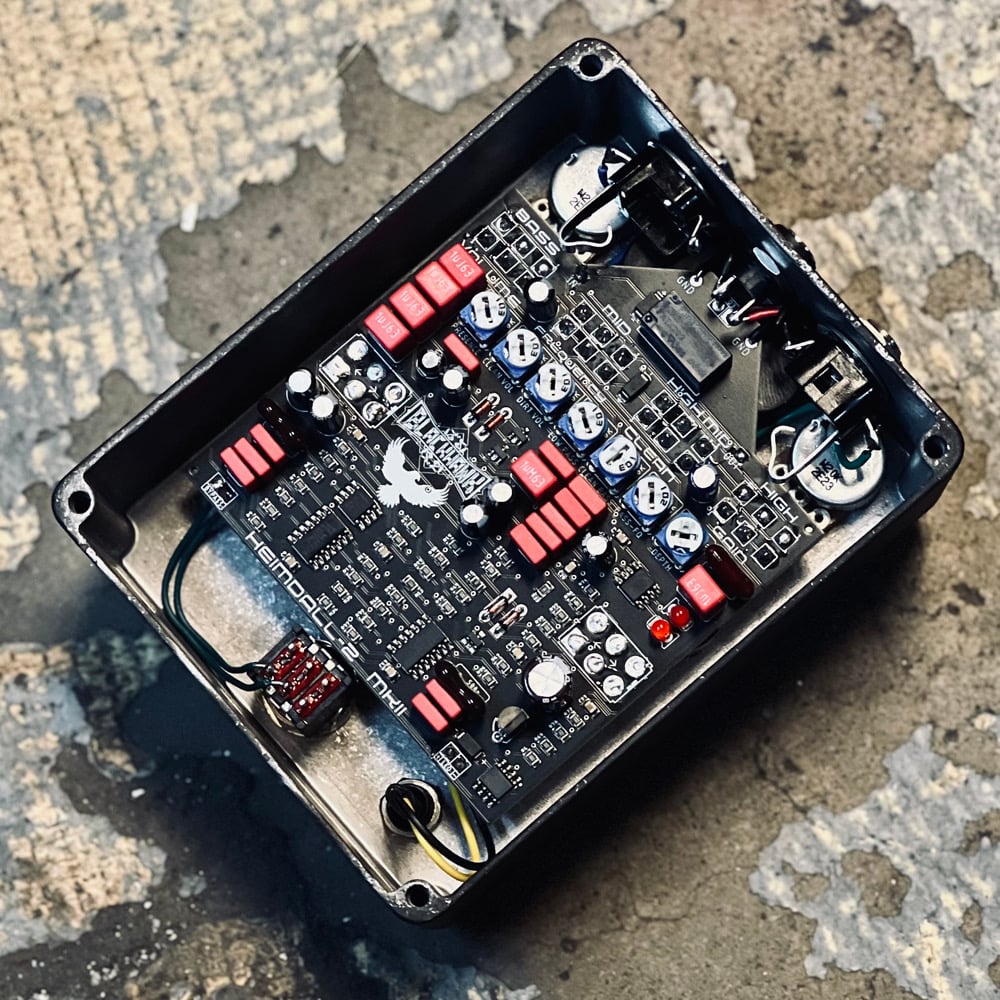 HEIMDALL-2 MKII DISTORTION (BASS/BARITONE) | BLACKHAWK AMPLIFIERS