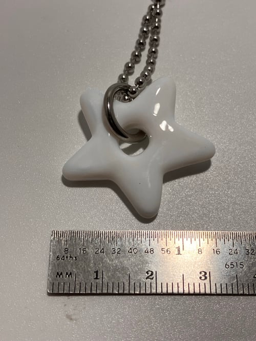 Image of lotus white star