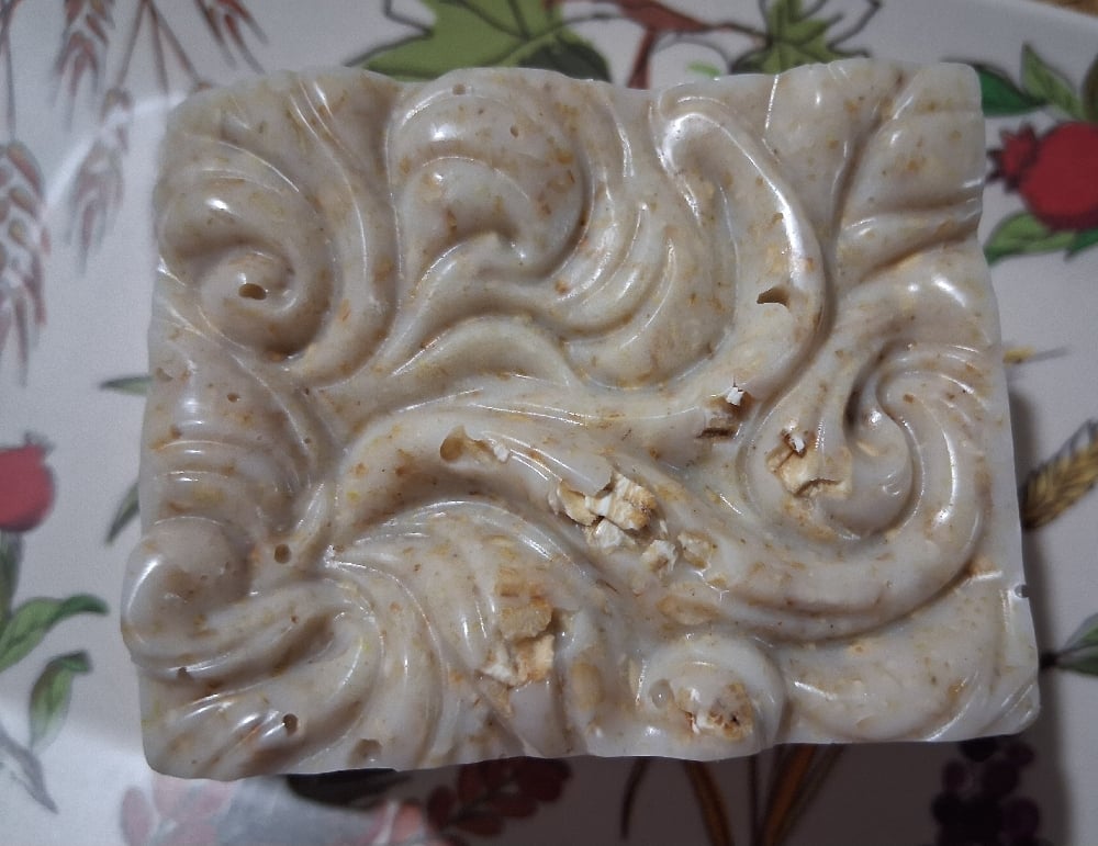 Image of Cedarwood & Oatmeal Goatsmilk Soap