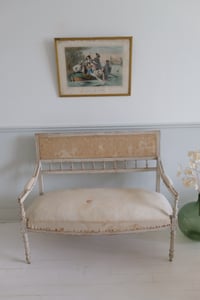 Image 4 of Banquette 
