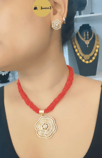 Image 1 of Leena_Short Hydrocrystal/Hydropotey Set with Adjustable Ring