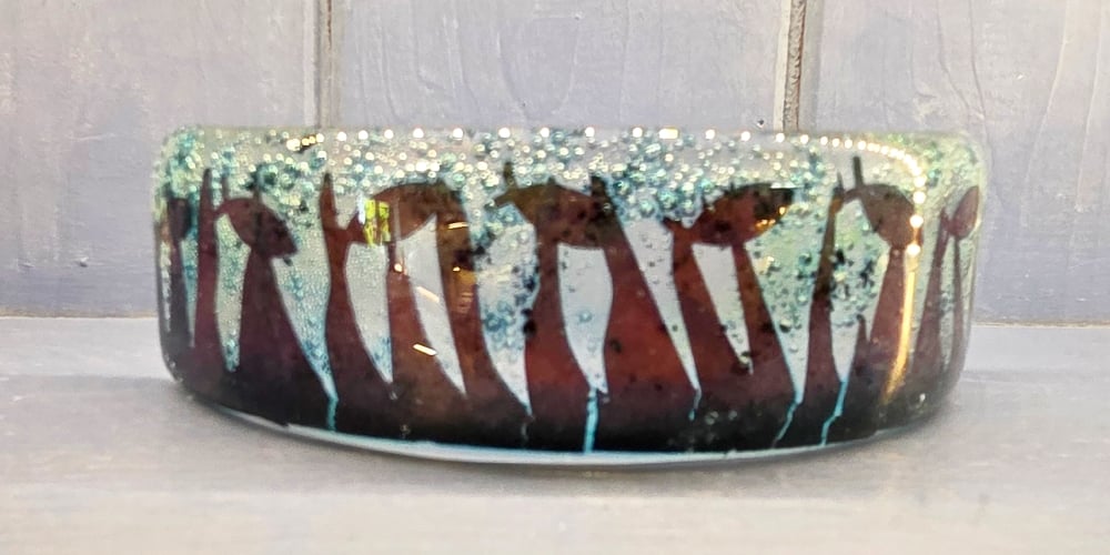 Image of Small Fused Glass Fish and Sea grass Curve