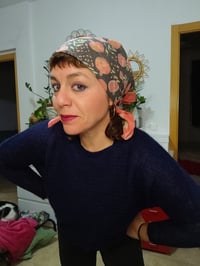 Image 2 of PAÑUELO 70 x 70 ALGODÓN GRANADAS NEGRO