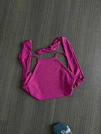 hot pink crop top (sz med)