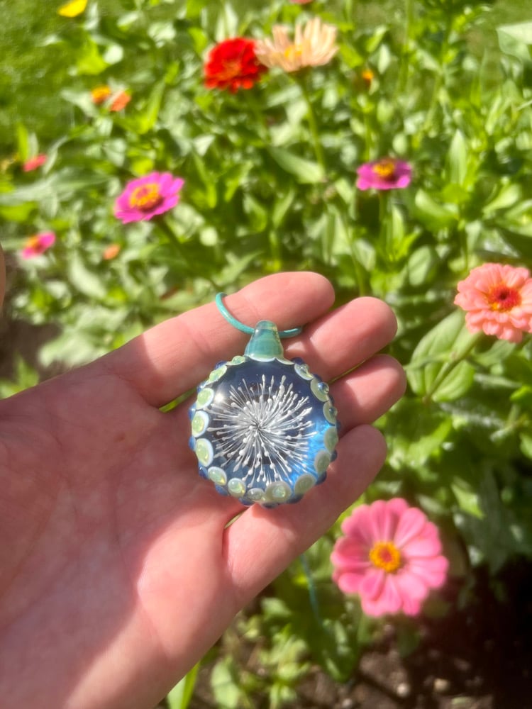 Image of Aquatic sands pendant 