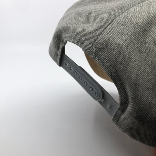 Image of Casquette Grise Châtaignier