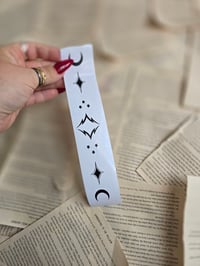 Image 1 of STENCIL ONLY | ACOTAR | Special Edition Paperback ONLY