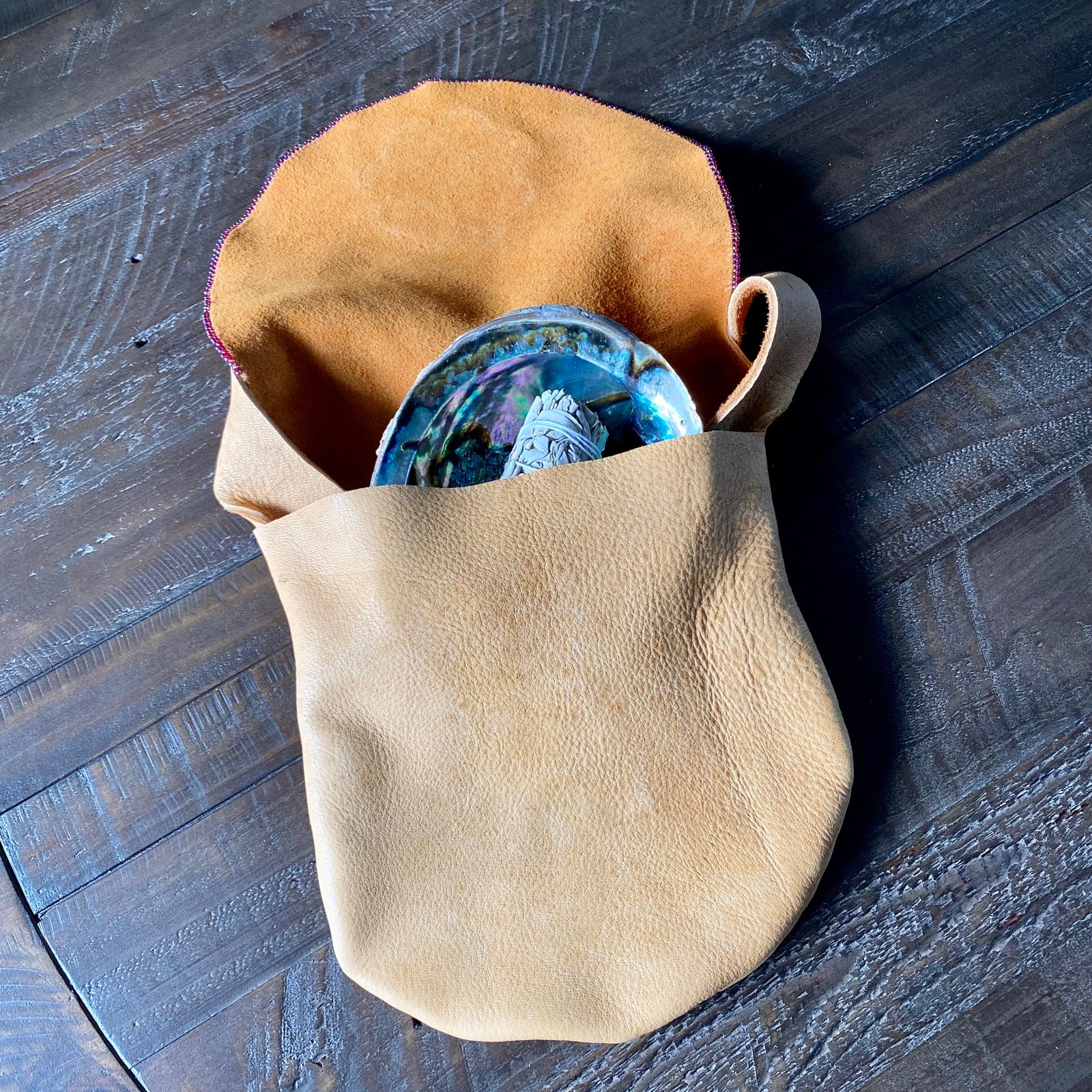 Hide & Hammer #03 Roll Top Bag – Oxford Yarn Store