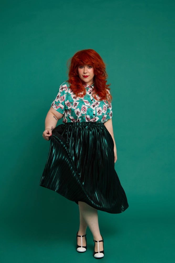 Image of Falda Barbara King