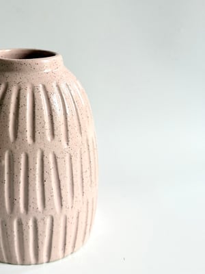 Image of Pink vase 3 
