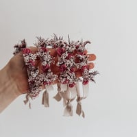 Image 2 of Vintage Roses Halo - Raspberry