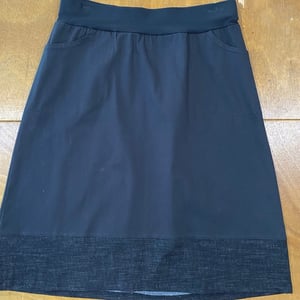 Image of Black drill pocket skirt L-XL