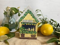 Image 4 of Italian Lemon Hut