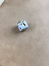 Image 2 of Gold Star single dice 