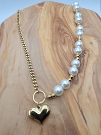 Image 2 of heart pearl necklace 