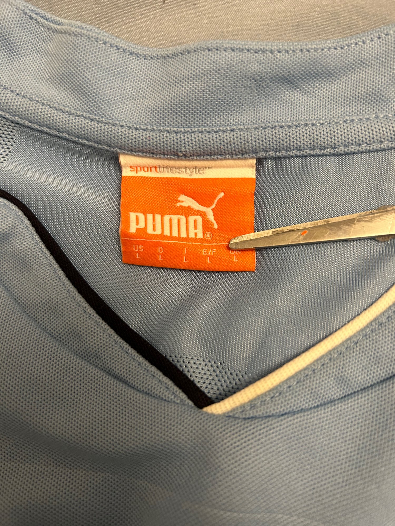 Image of Tottenham Hotspur “BALE 3” 2010/11 Away Shirt + PL patches (L)