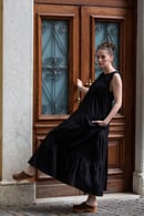 Image 4 of Abito lungo con balze 