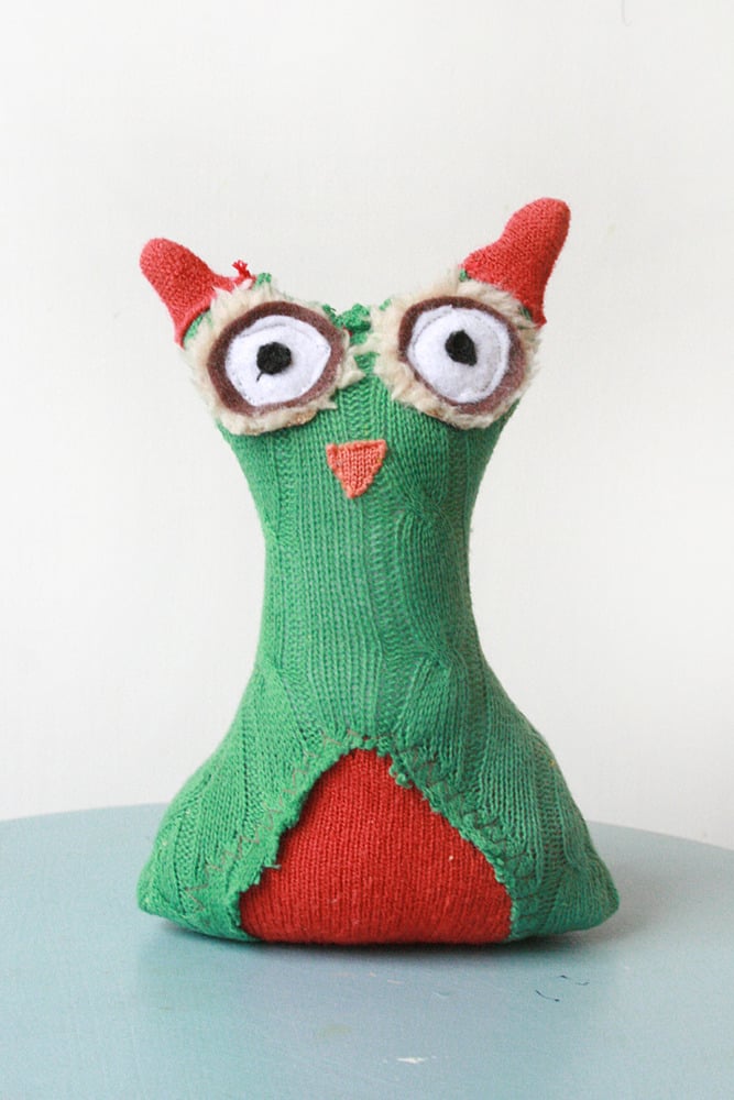 Image of A Series of Unfortunate Owls "Quigley" in Green/Orange