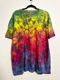 Image 2 of XL - AUTUMN LEAVES TEE