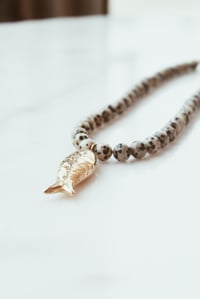 Image 3 of Colar Leopardo 