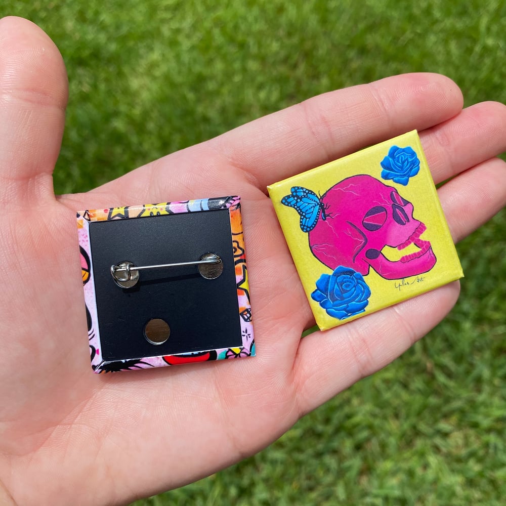 Square pins | Yules Art