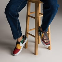 Image 2 of Men’s slip-on canvas shoes