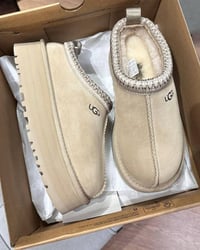 Image 2 of UGG TAZZ (platform)🍁🍂