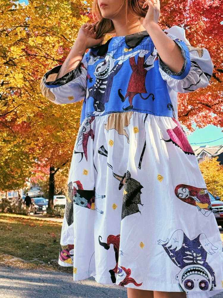 Image of Scalloped Collar Puff Sleeve Dress — Halloween