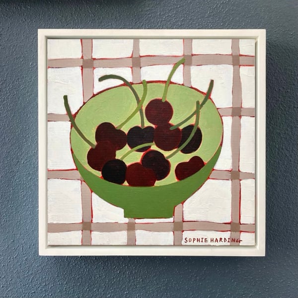 Image of Black Cherries in a Green Bowl