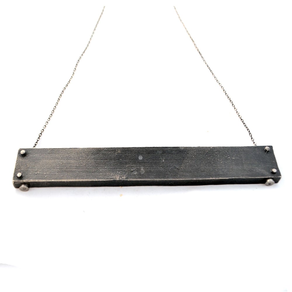 Image of large horizontal necklace