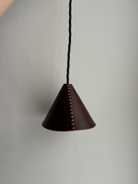 Image 2 of Bordeaux leather pendant light complete 