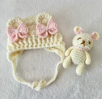 Newborn Bonnet with Bows and Bear