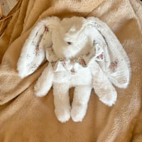 Image 3 of LAPIN TOUT DOUX ROMANTIQUE