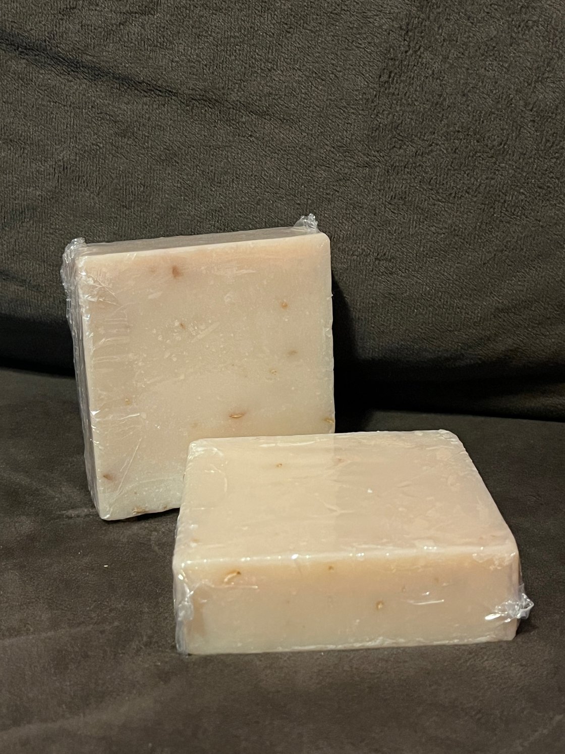 Image of Oatmeal Milk & Honey Soap (Handmade Soap, Natural Soap, Vegan Soap)