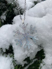 Image 3 of Řetízkové náušnice vločky 