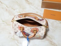 Image 2 of Lou SS Bag