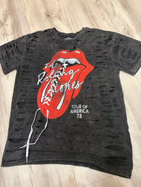 Xlarge tougue out lace destroyed 