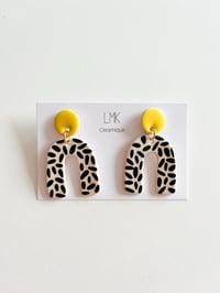 Paire de boucles d'oreilles céramique TOTEM U jaune