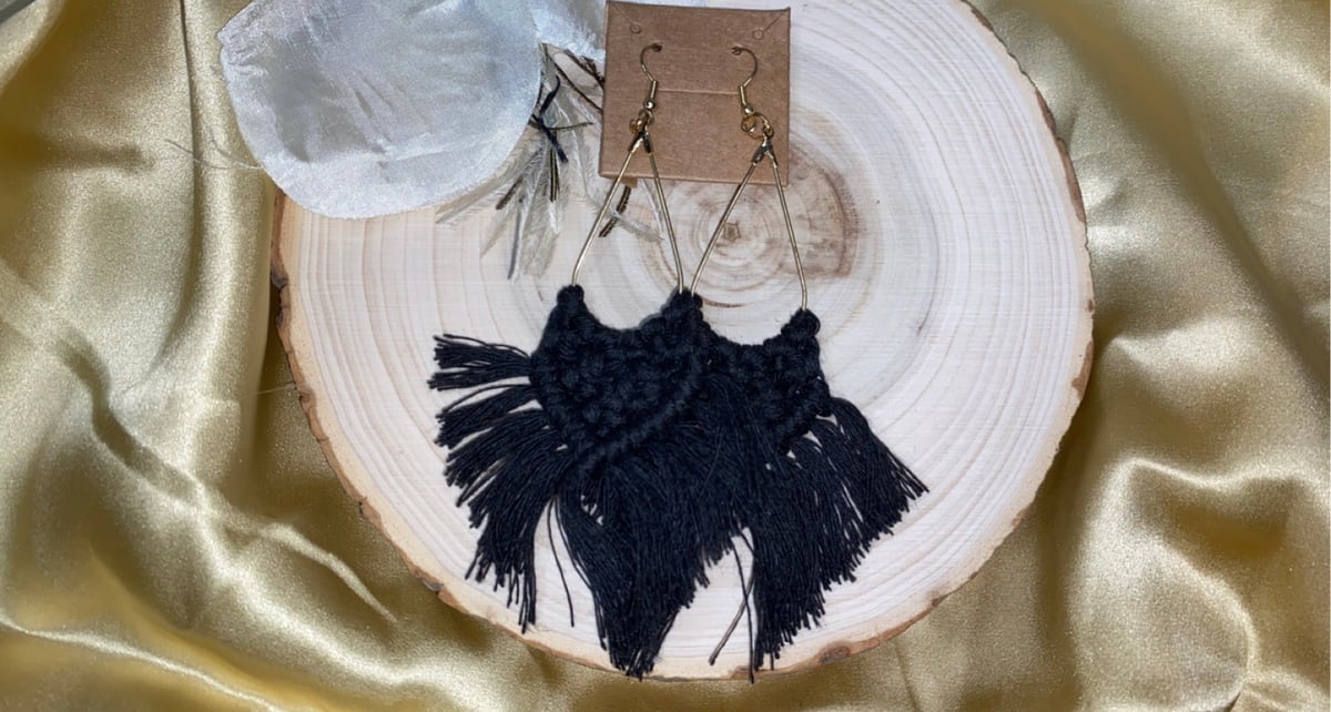Image of Teardrop Macramé Earrings: Black