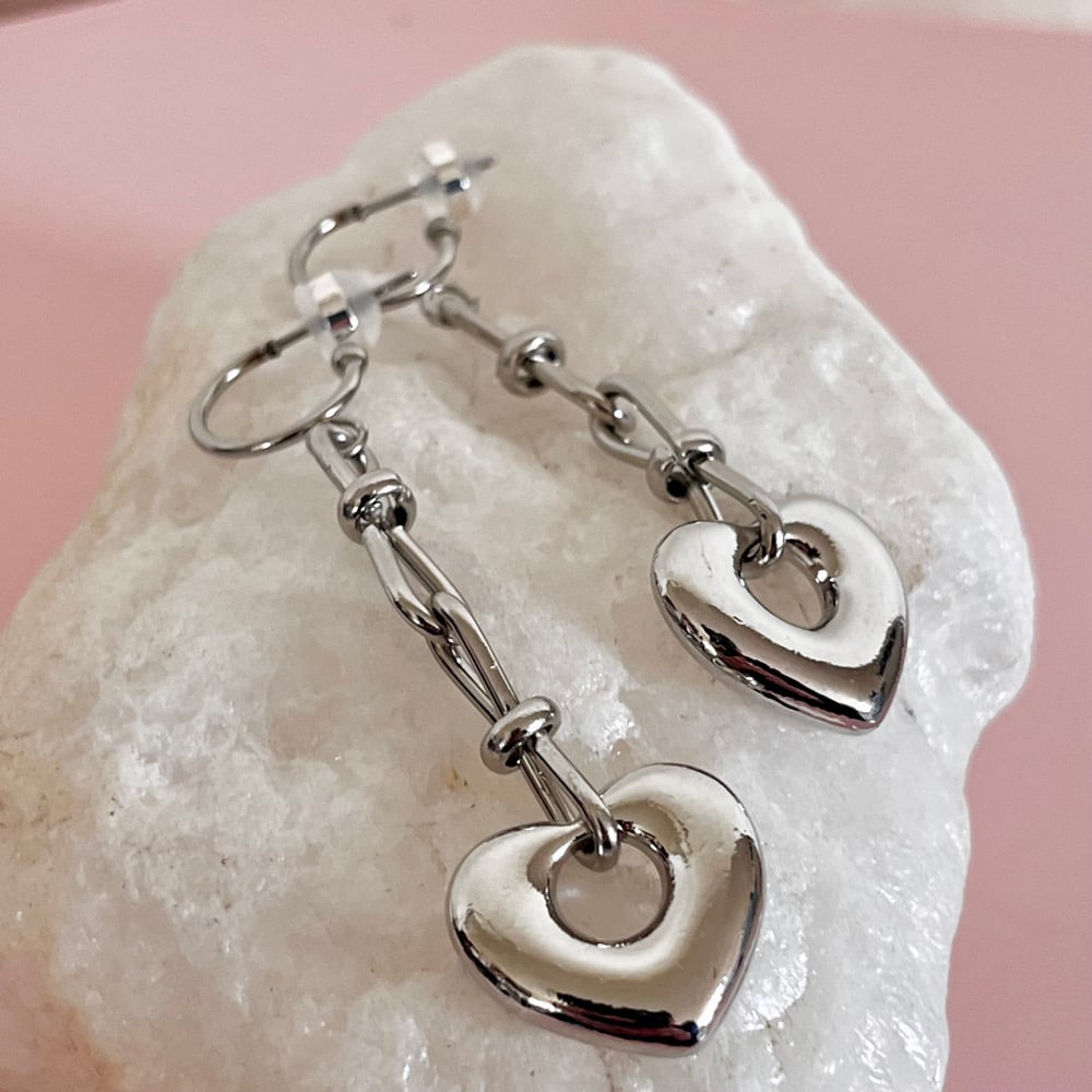 Image of Heart and Chain Half Hoops