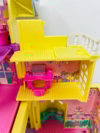 Image 7 of Polly Pocket vintage Le Club House