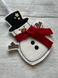 Image 7 of Top Hat Snowman Decoration 